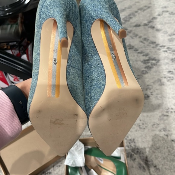 Sam Edelman‼️‼️
Harriett Pointed Toe
Pump (Women) - Picture 10 of 10